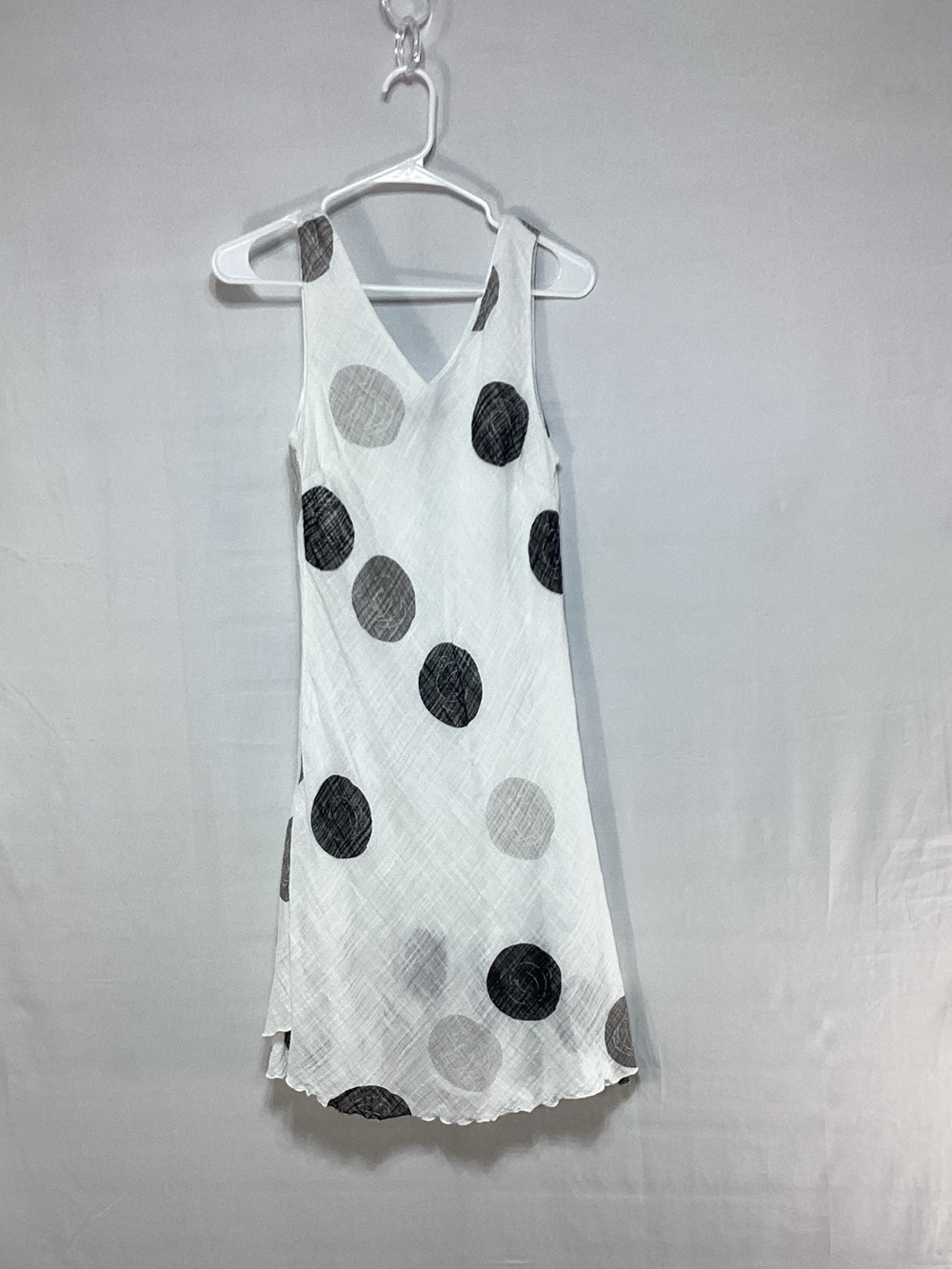 CHARLIE B  Medium Gauze White V-Neck Polka Dot Slip Dress
